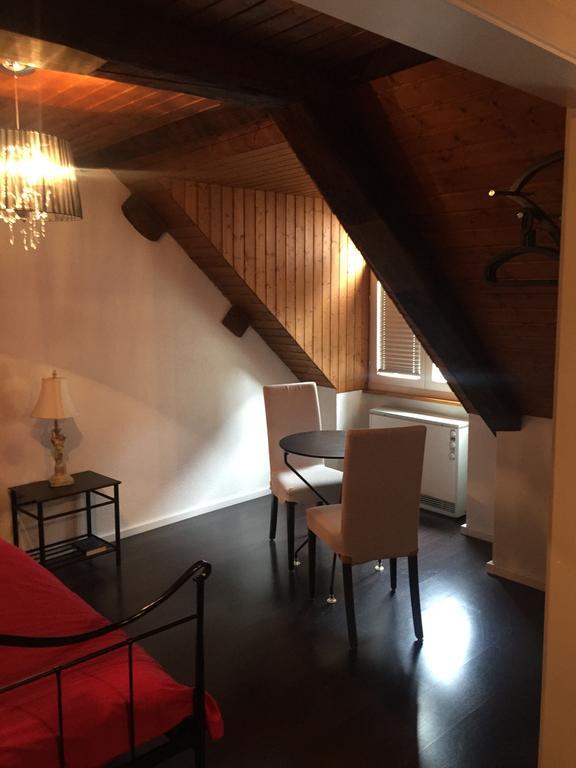 Hotel-Restaurant Le Lion D'Or Porrentruy Cameră foto
